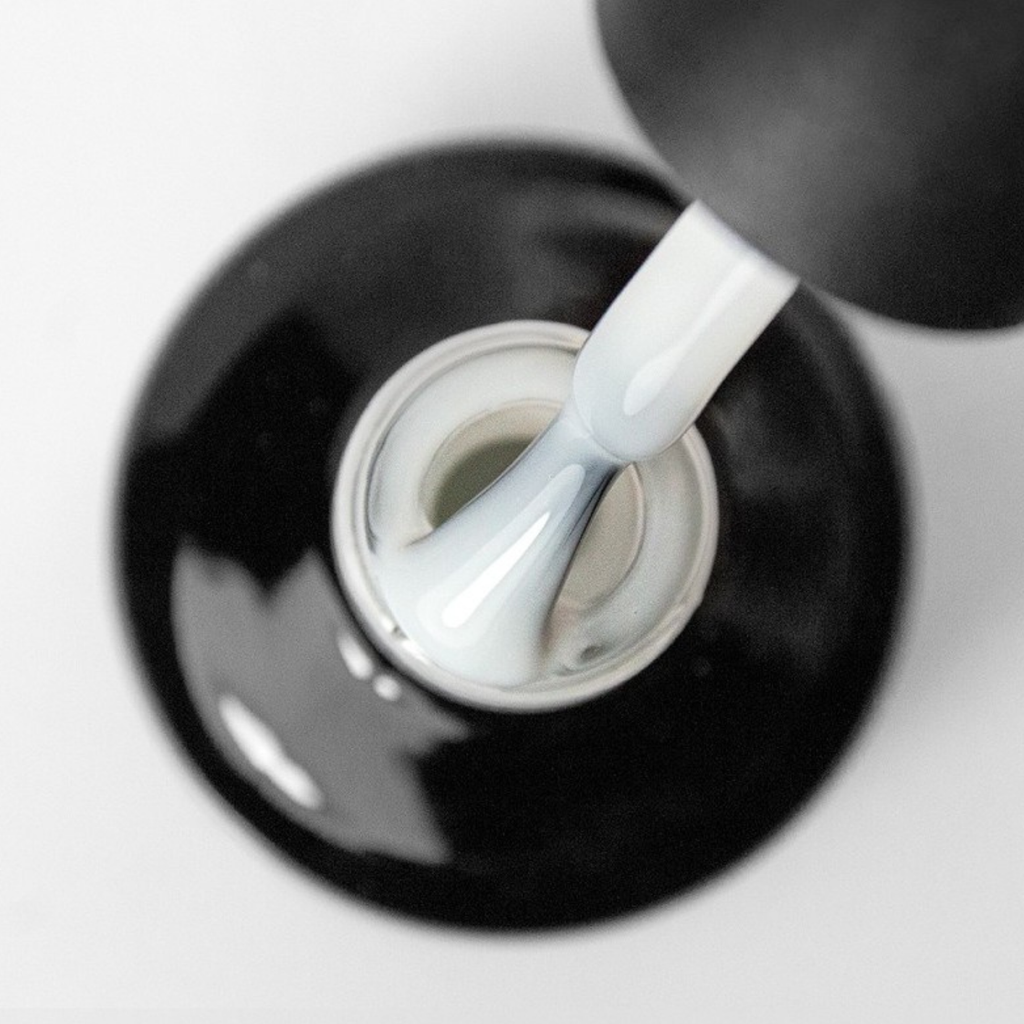 REAL NAIlS RUBBER GEL MILK 15ml